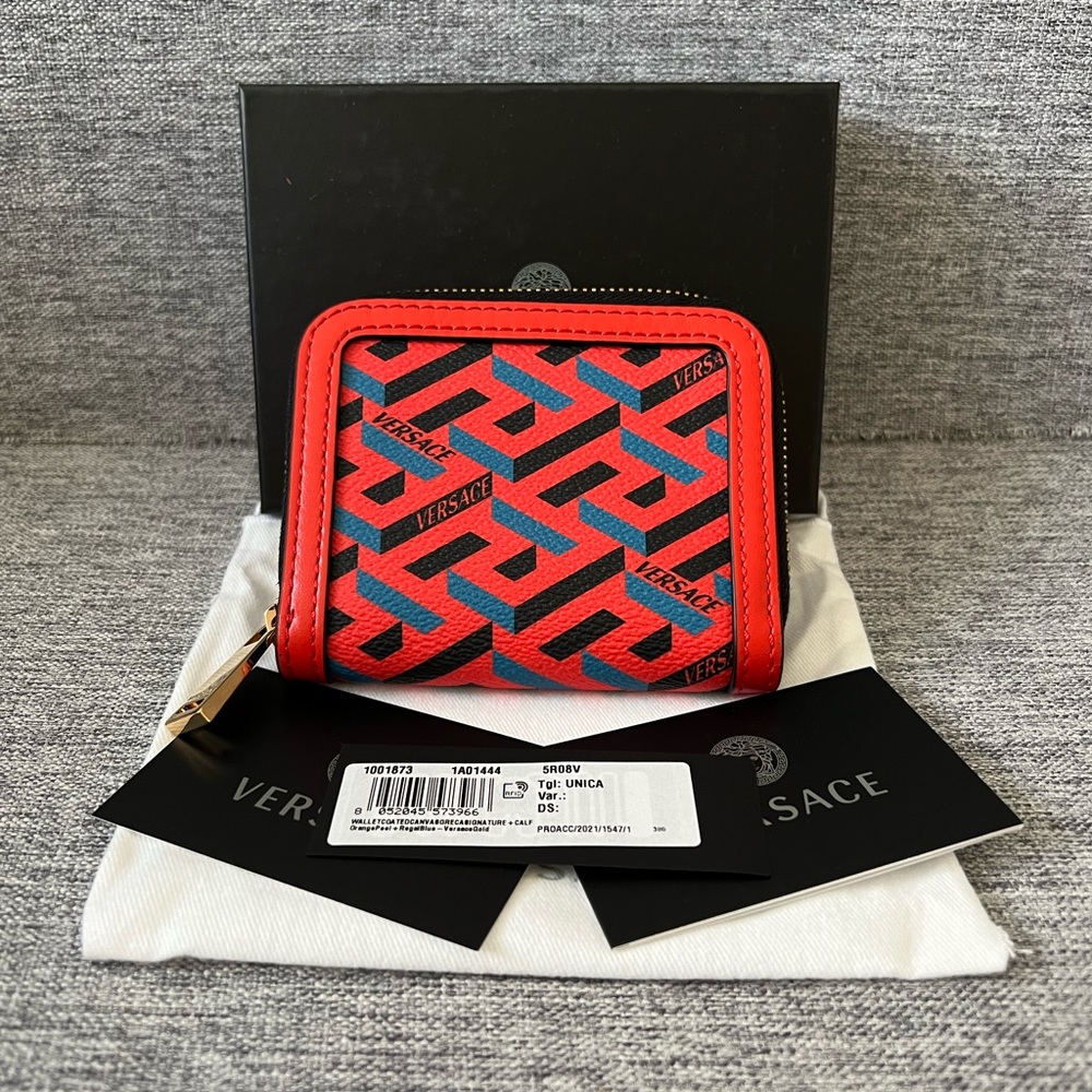 Versace La Greca Zip Around Wallet. NIB.!